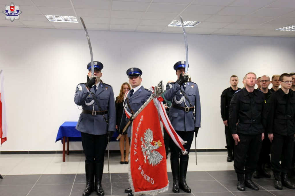 Lublin: Nowi funkcjonariusze, odznaczenia i medale [FOTO]