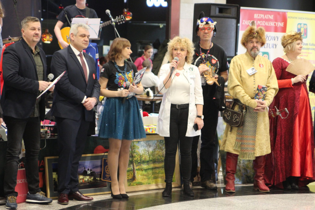 Zamość: Trwa 27. Finał Wielkiej Orkiestry [FOTO] [Zebrano 184003,32 zł - AKTUALIZACJA]