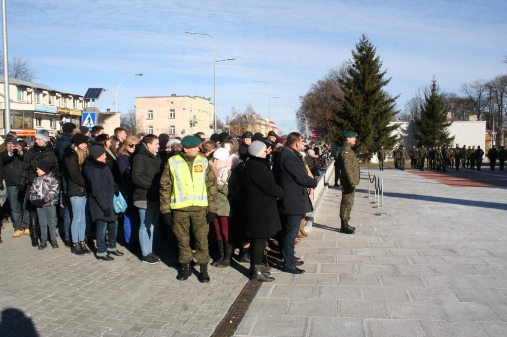 Zamość: Przysięgę złożyło 85 żołnierzy służby przygotowawczej [FOTO]