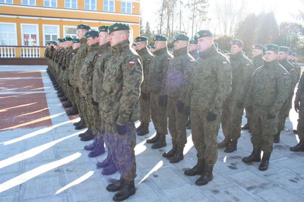 Zamość: Przysięgę złożyło 85 żołnierzy służby przygotowawczej [FOTO]