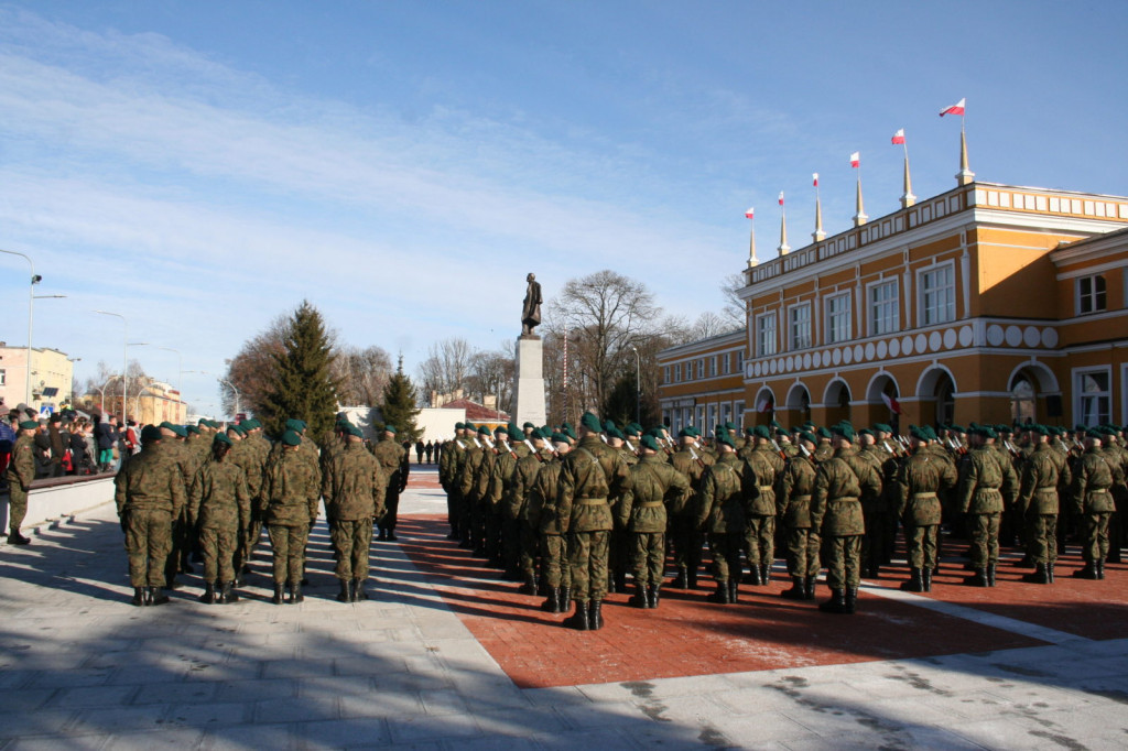 Zamość: Przysięgę złożyło 85 żołnierzy służby przygotowawczej [FOTO]