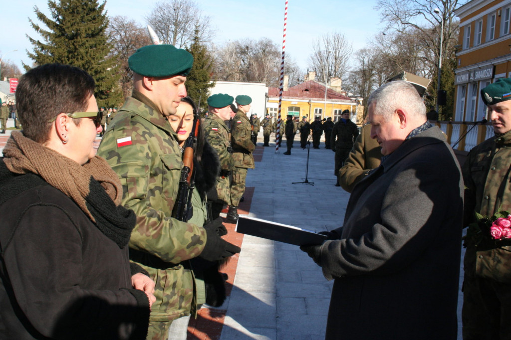 Zamość: Przysięgę złożyło 85 żołnierzy służby przygotowawczej [FOTO]