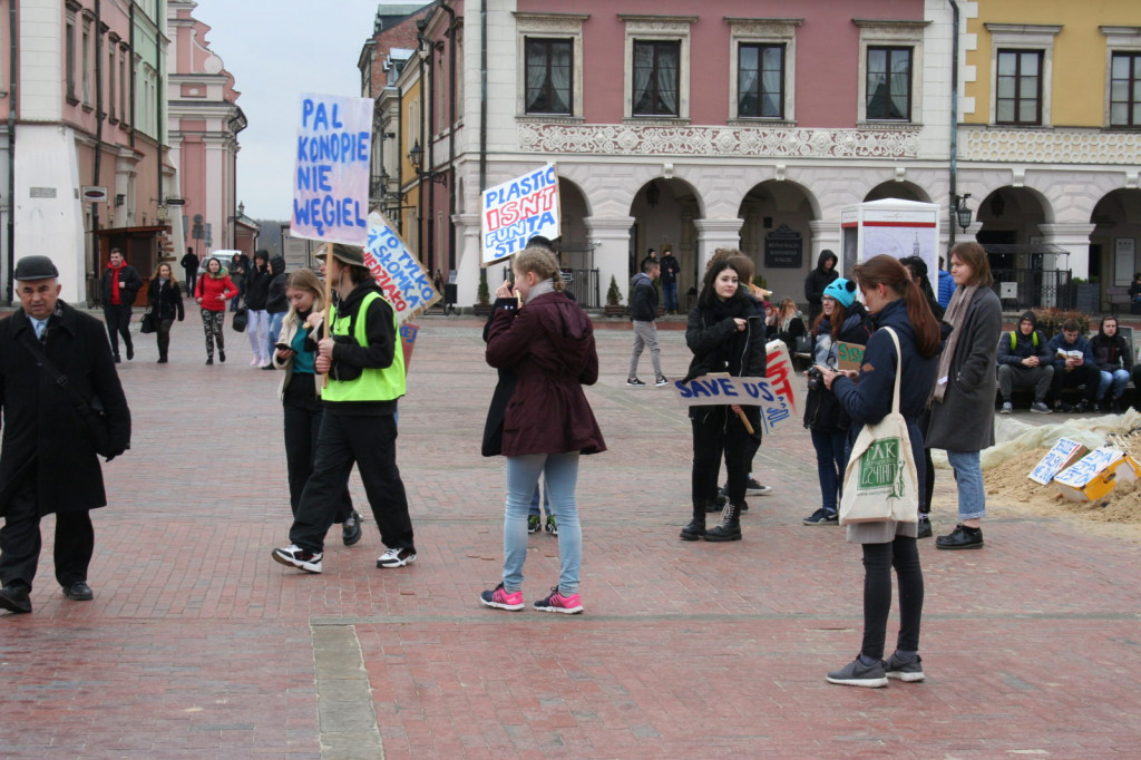 Zamość: Strajkowali dla klimatu [FOTO, VIDEO]