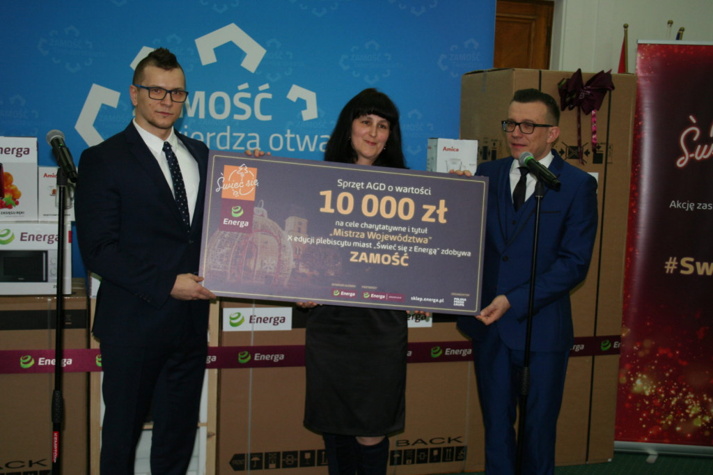 Zamość: Sprzęt AGD o wartości 10 tys. zł dla potrzebujących [FOTO, VIDEO]