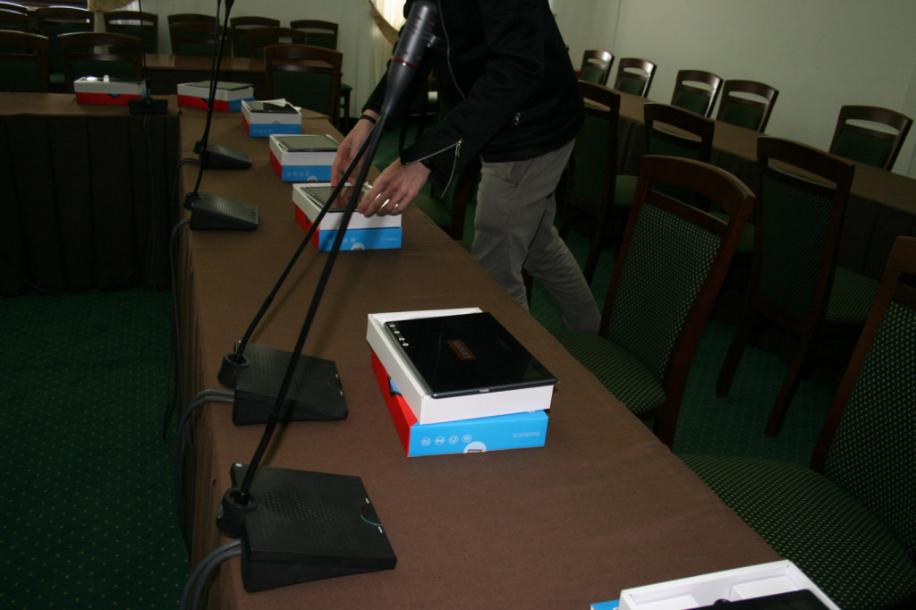 Zamość: Rada miasta zagłosuje przez tablety. Wdrożenie programu eSesja [FOTO, VIDEO]