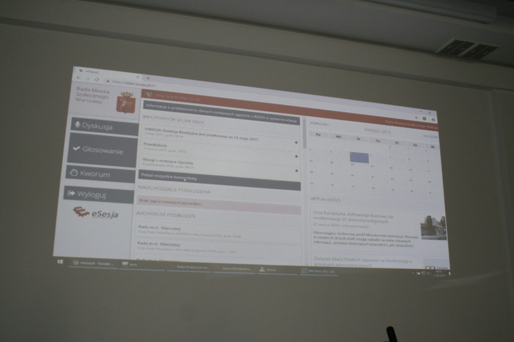 Zamość: Rada miasta zagłosuje przez tablety. Wdrożenie programu eSesja [FOTO, VIDEO]
