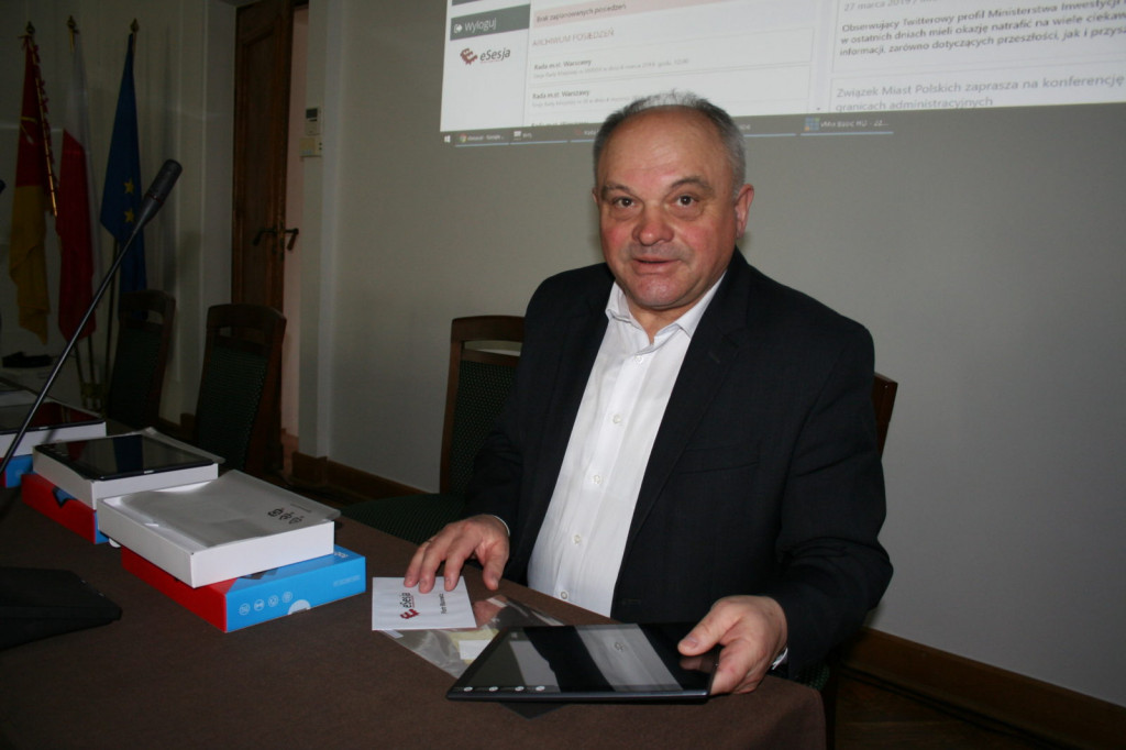 Zamość: Rada miasta zagłosuje przez tablety. Wdrożenie programu eSesja [FOTO, VIDEO]