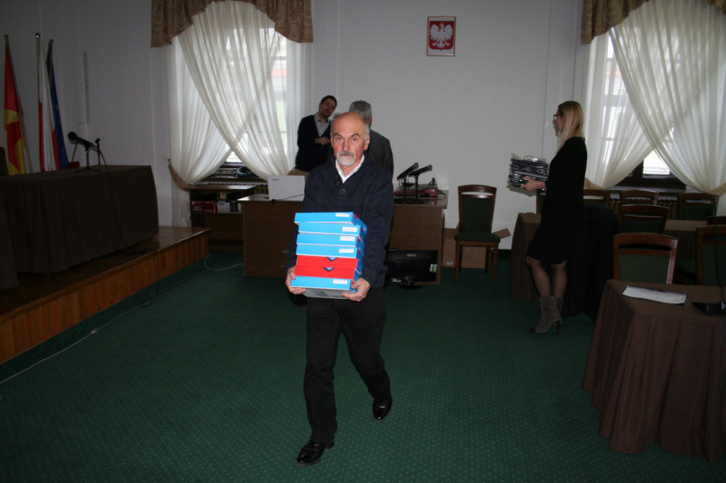 Zamość: Rada miasta zagłosuje przez tablety. Wdrożenie programu eSesja [FOTO, VIDEO]
