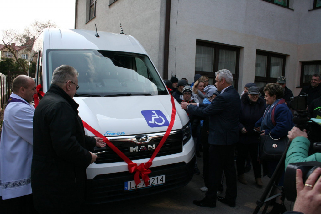 Zamość: PSONI oddało do użytku autobus [FOTO, VIDEO]