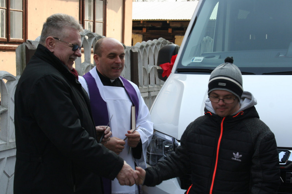 Zamość: PSONI oddało do użytku autobus [FOTO, VIDEO]
