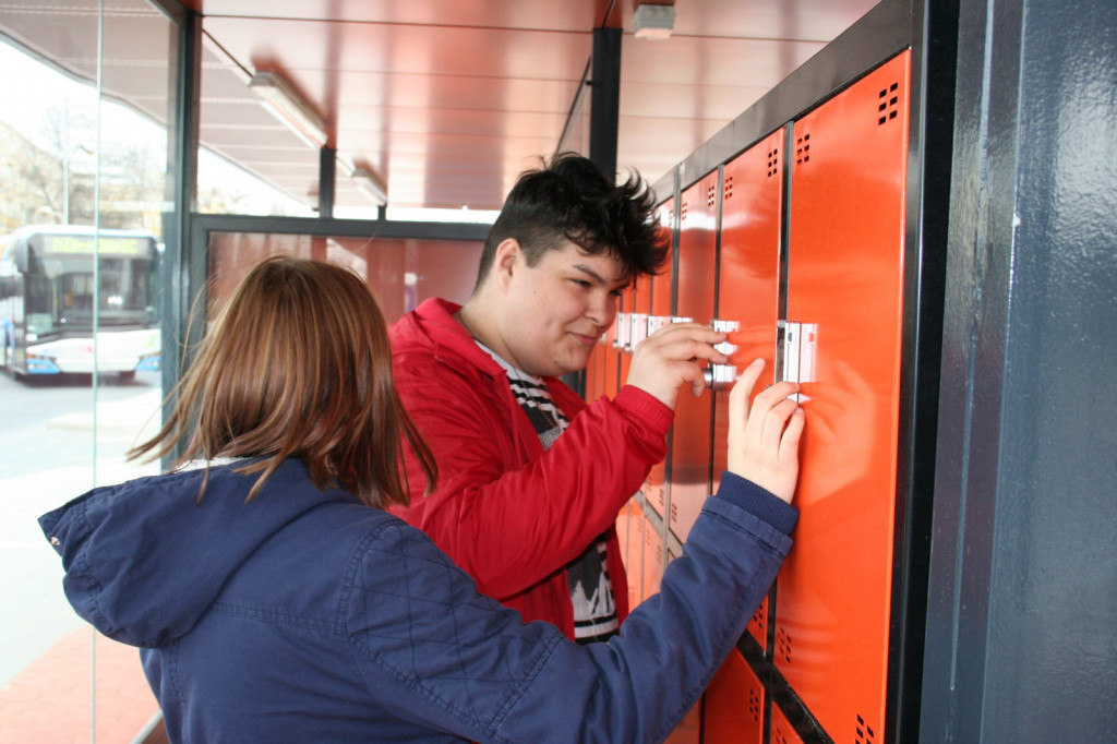 Zamość: Centrum przesiadkowe dla podróżnych i 8 autobusów oficjalnie oddane [FOTO, VIDEO]