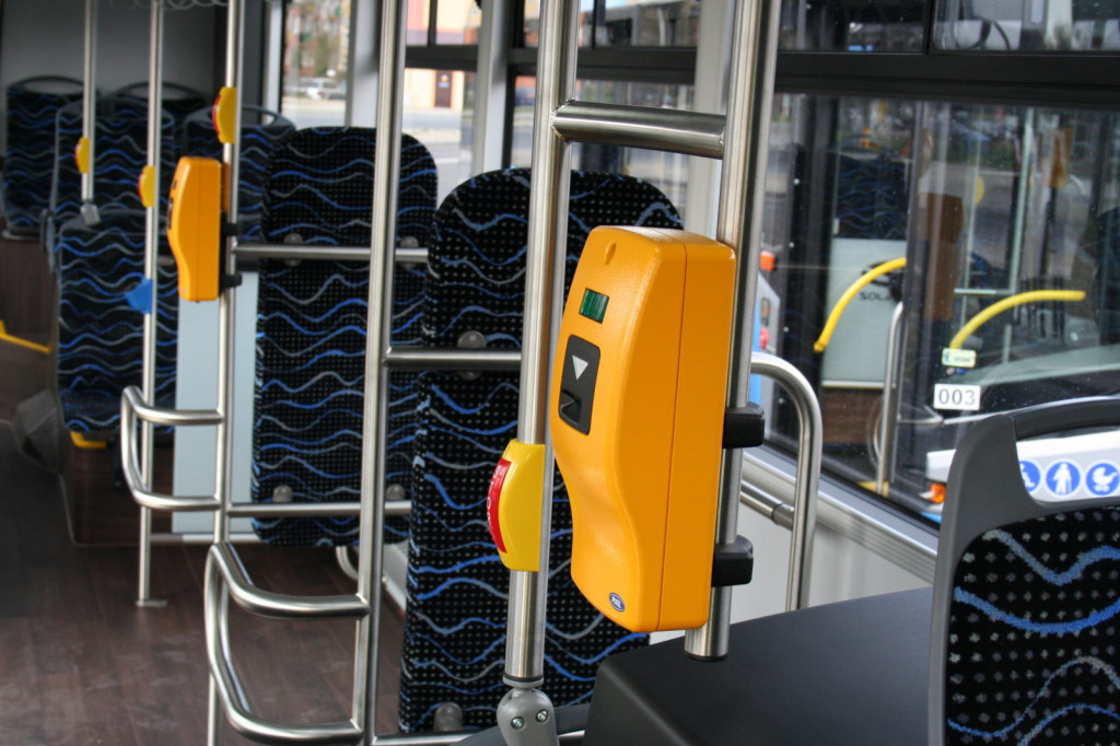 Zamość: Centrum przesiadkowe dla podróżnych i 8 autobusów oficjalnie oddane [FOTO, VIDEO]