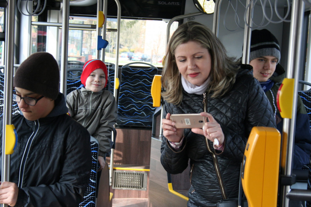 Zamość: Centrum przesiadkowe dla podróżnych i 8 autobusów oficjalnie oddane [FOTO, VIDEO]