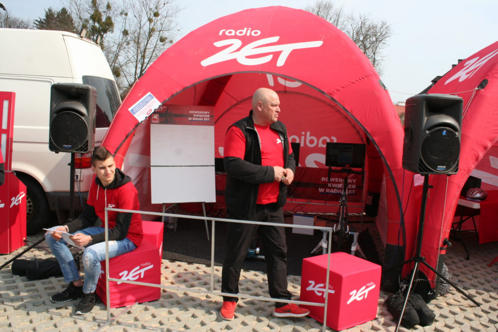 Zamość: Centrum przesiadkowe dla podróżnych i 8 autobusów oficjalnie oddane [FOTO, VIDEO]