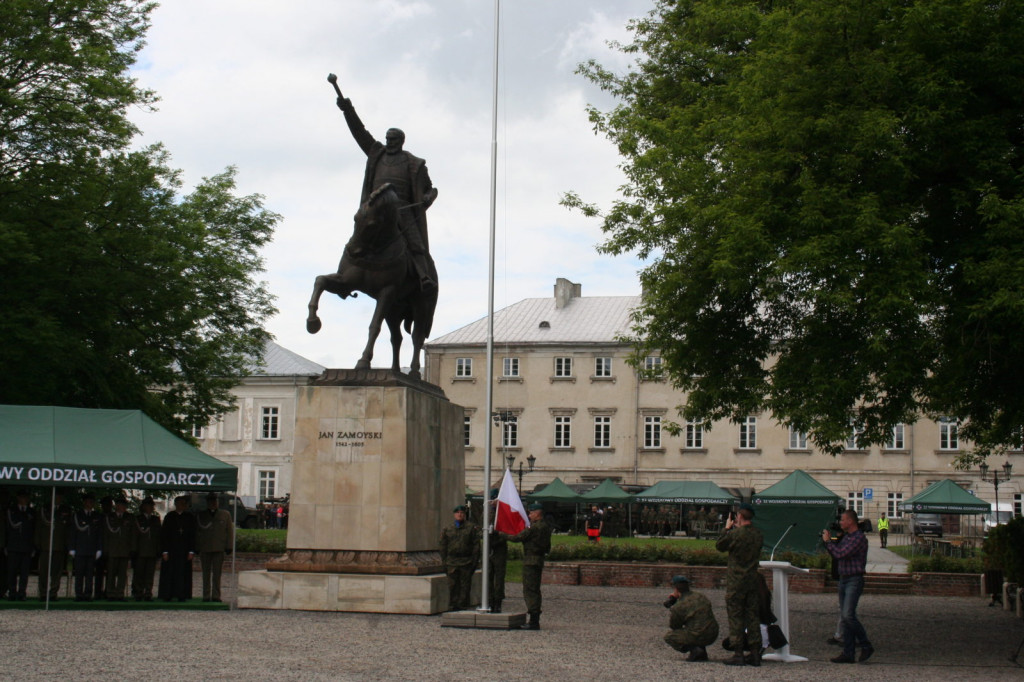 32. Wojskowy Oddział Gospodarczy ma imię [FOTO, VIDEO]