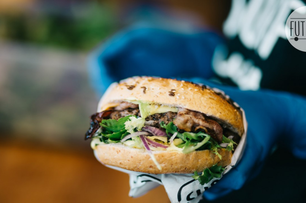 Zamość: Wielkie otwarcie sezonu food trucków
