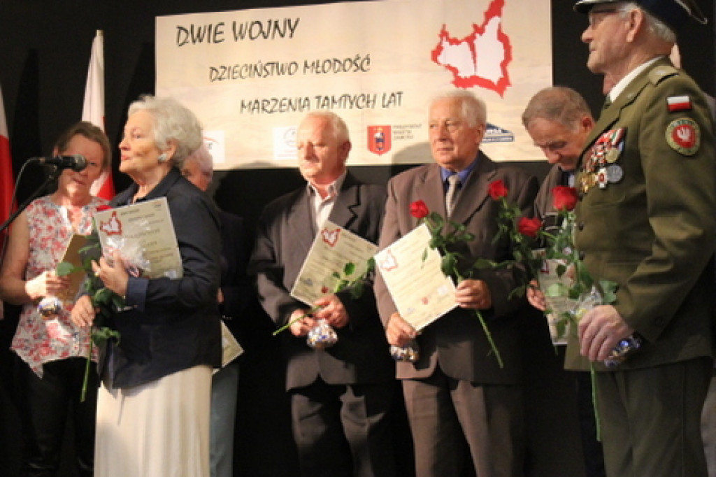 Dwie wojny - dzieciństwo, młodość, marzenia tamtych lat.