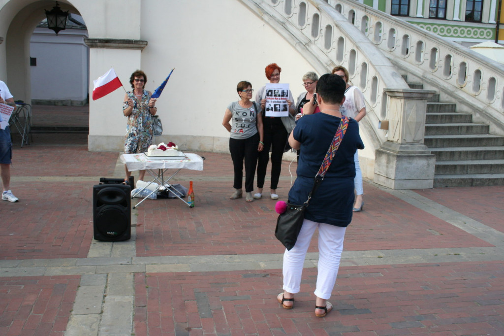Happening i tort z okazji 30. rocznicy wolnych wyborów