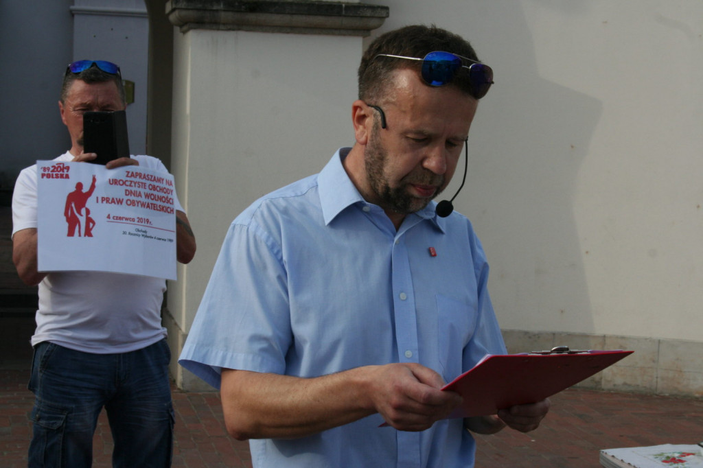 Happening i tort z okazji 30. rocznicy wolnych wyborów
