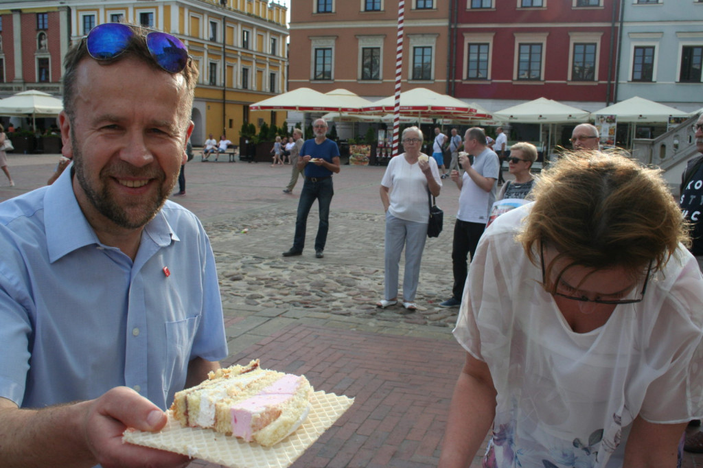 Happening i tort z okazji 30. rocznicy wolnych wyborów