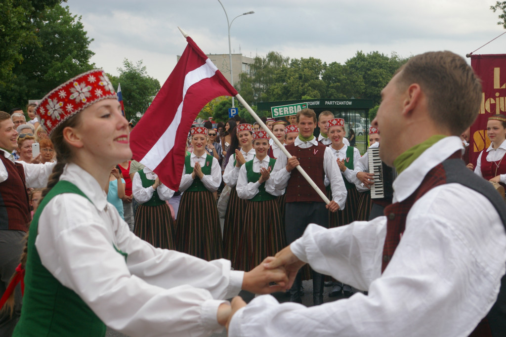 Kolorowo i międzynarodowo