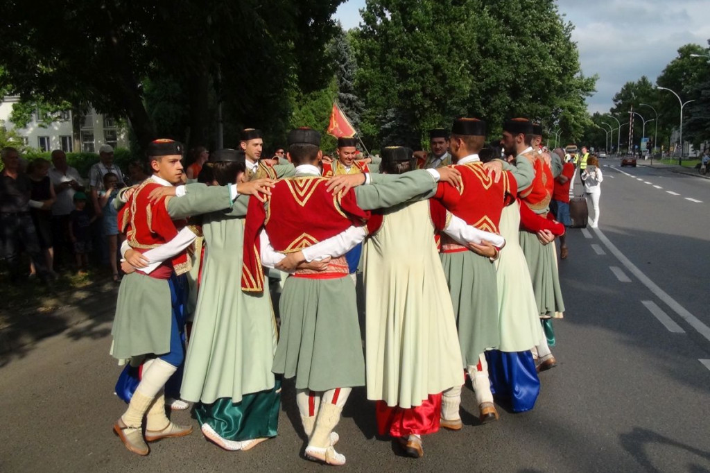 Kolorowo i międzynarodowo