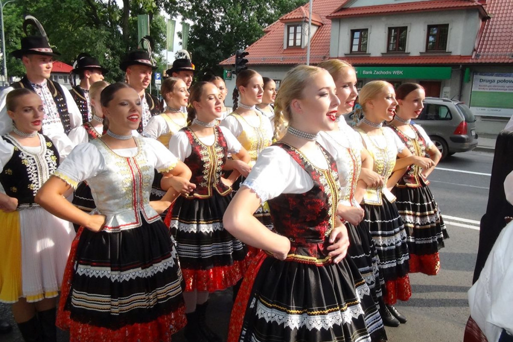 Kolorowo i międzynarodowo