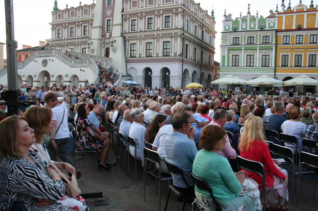 Włoskie Złote Przeboje na Rynku Wielkim [ZDJĘCIA]