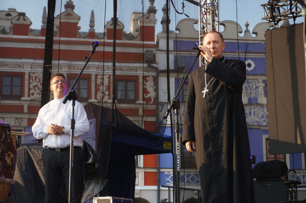 Zamojski Dzień Papieski 2019. Tłumy na koncercie Golec uOrkiestra [ZDJĘCIA]