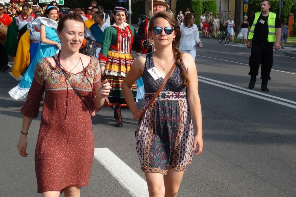 Kolorowo i międzynarodowo