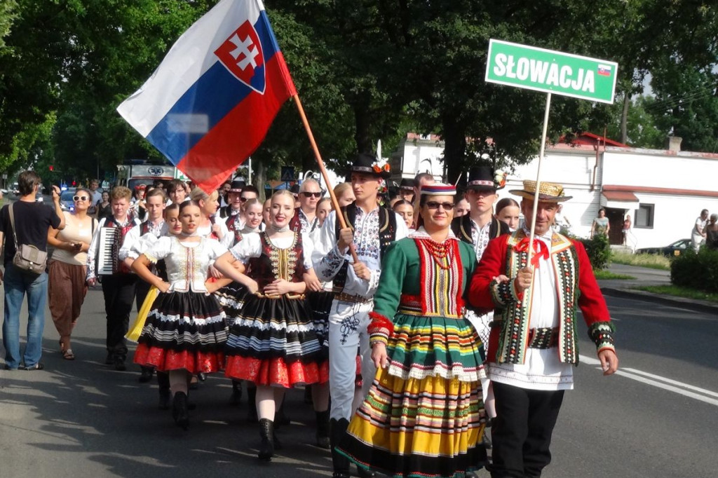 Kolorowo i międzynarodowo