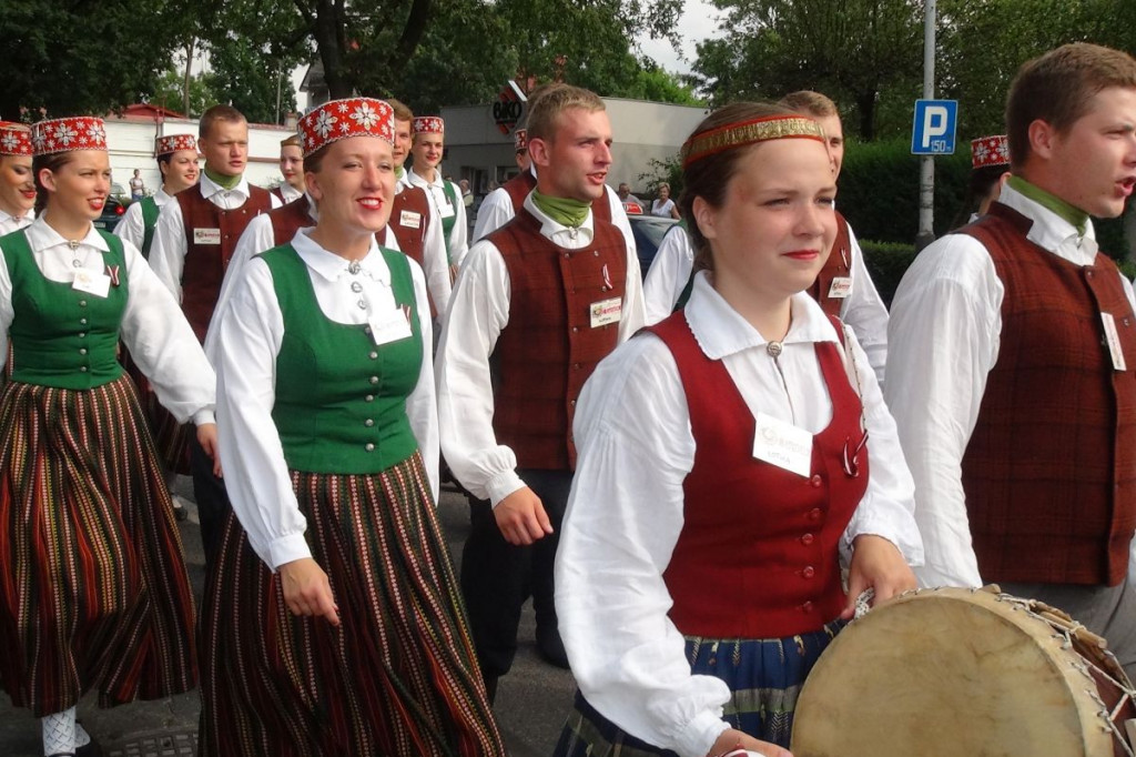 Kolorowo i międzynarodowo