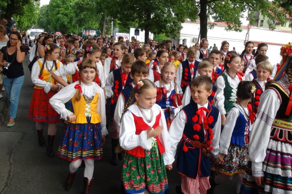 Kolorowo i międzynarodowo