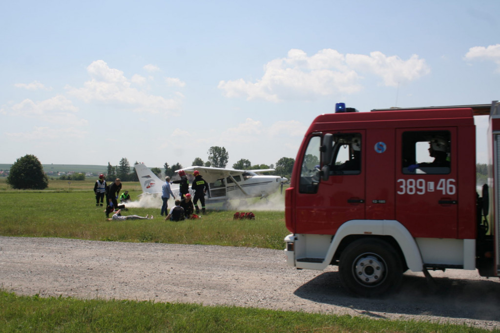 Przygotowania lotniska do sytuacji zagrożenia [ZDJĘCIA]