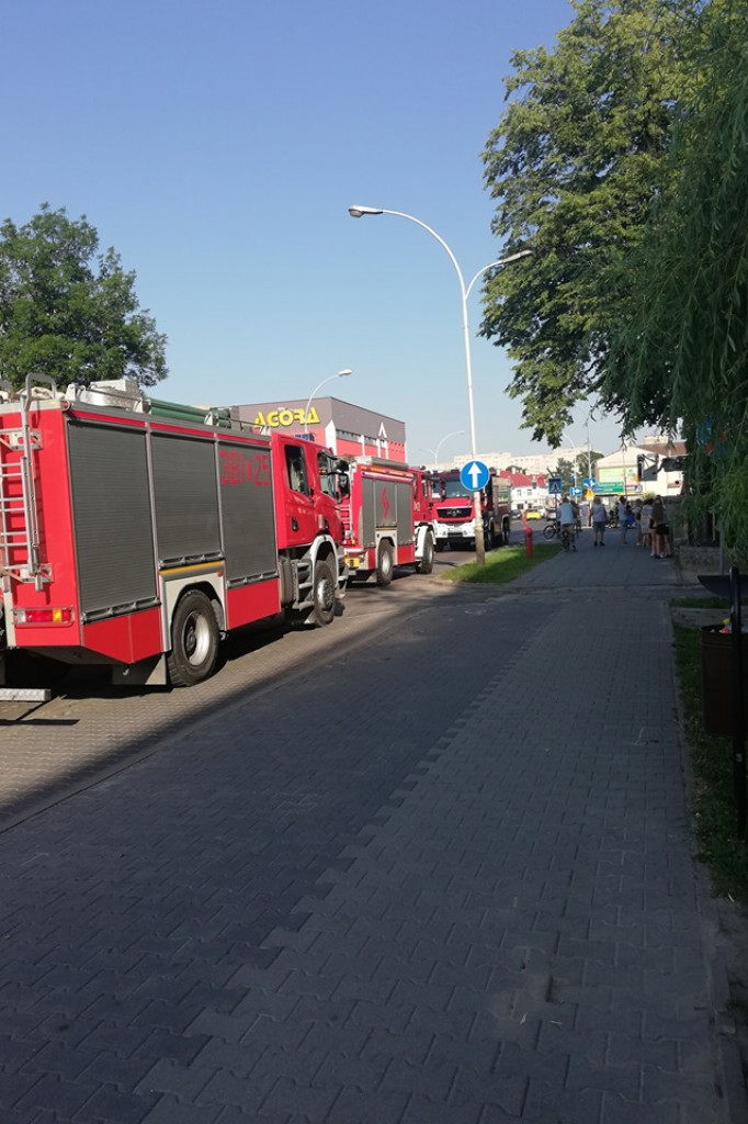 Zamość: Pożar w kościele pw. św. Krzyża [VIDEO, ZDJĘCIA]
