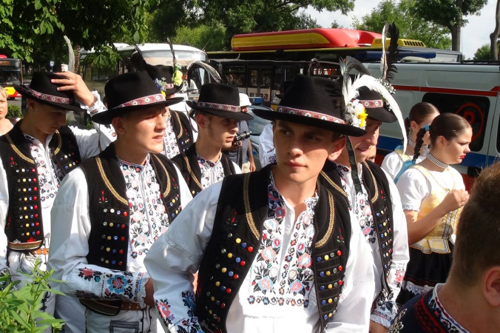 Kolorowo i międzynarodowo