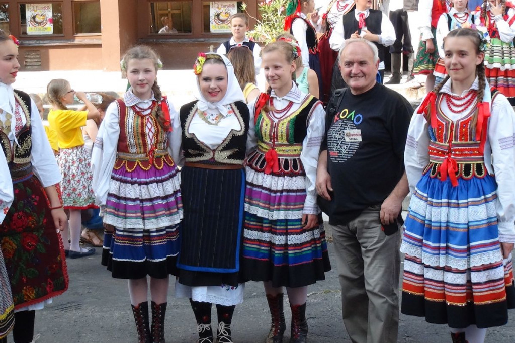 Kolorowo i międzynarodowo