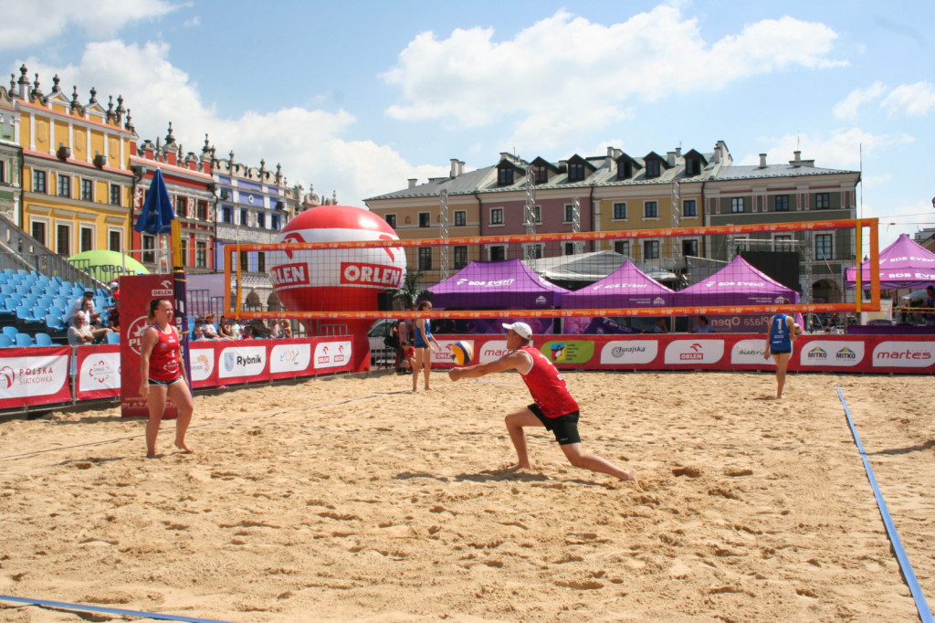 Siatkówka plażowa pod palmami! Wystartowała Plaża Open 2019 [ZDJĘCIA]