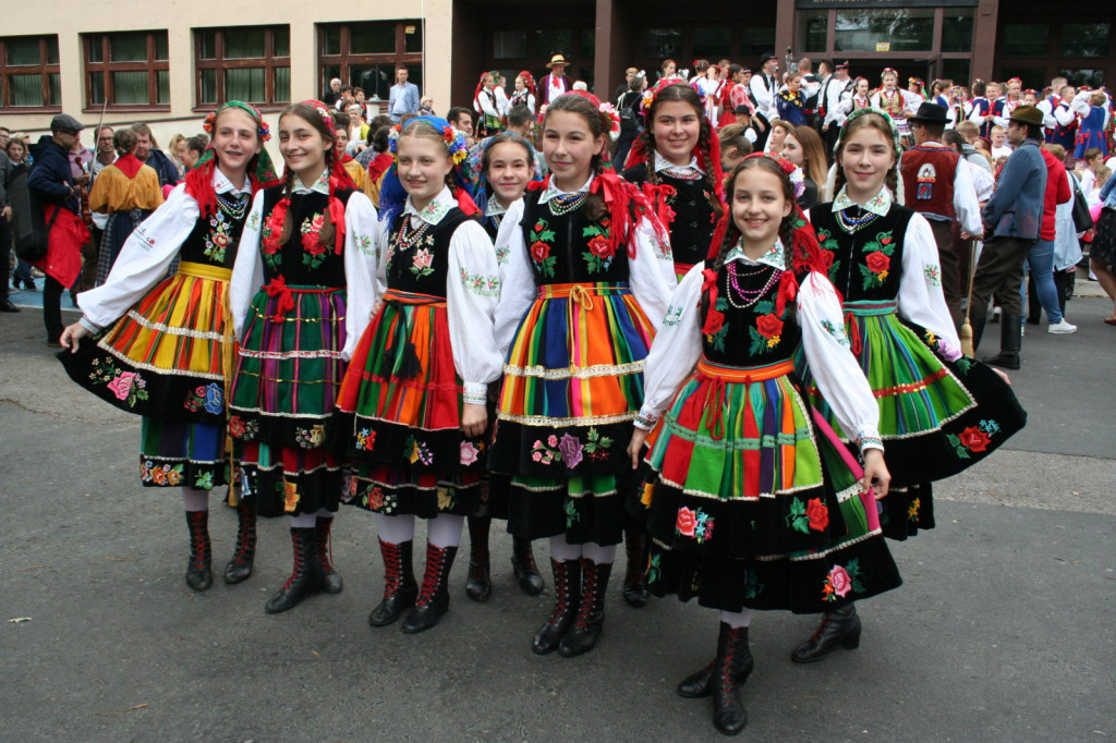 Zamojskie święto folkloru oficjalnie rozpoczęte [FOTORELACJA]