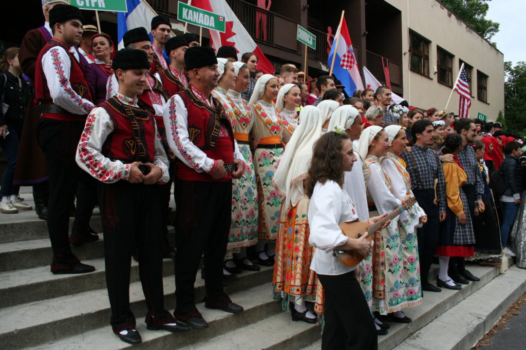 Zamojskie święto folkloru oficjalnie rozpoczęte [FOTORELACJA]