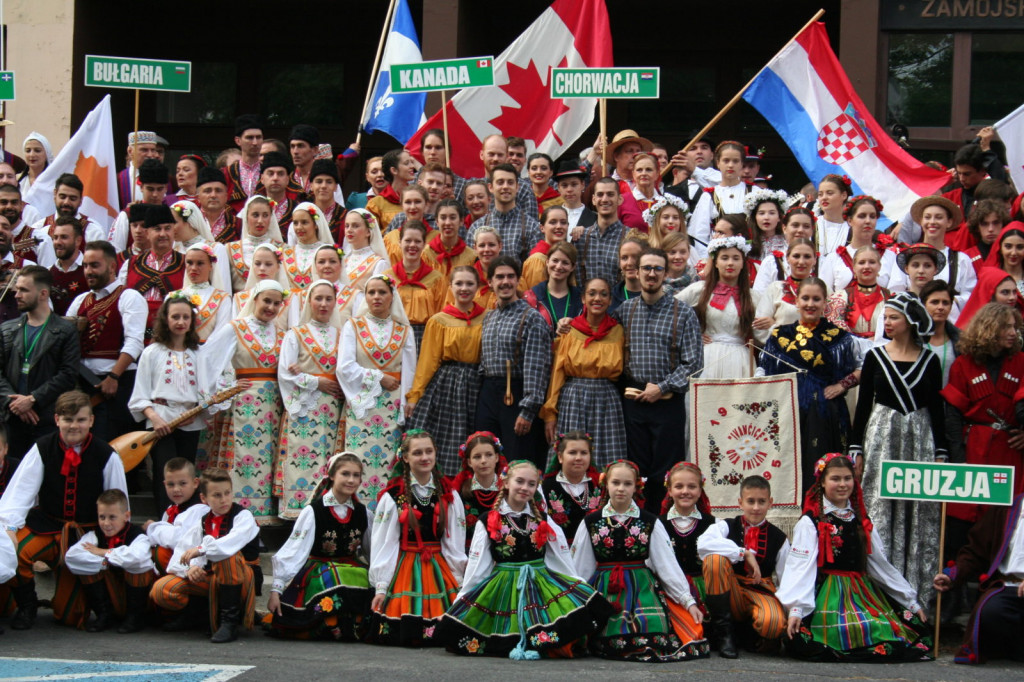 Zamojskie święto folkloru oficjalnie rozpoczęte [FOTORELACJA]