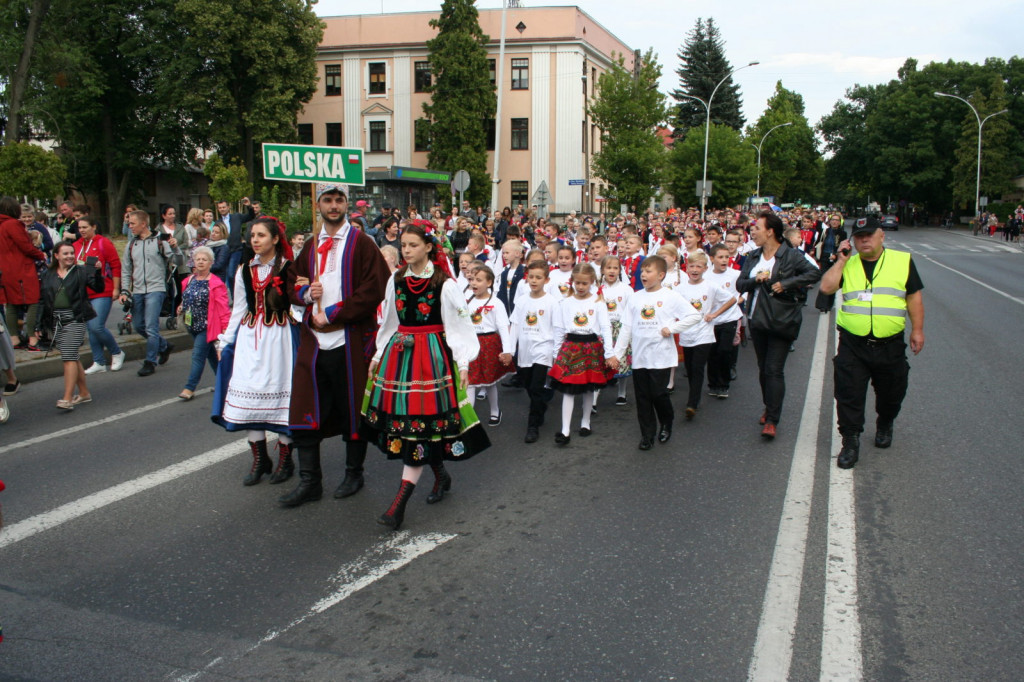 Zamojskie święto folkloru oficjalnie rozpoczęte [FOTORELACJA]