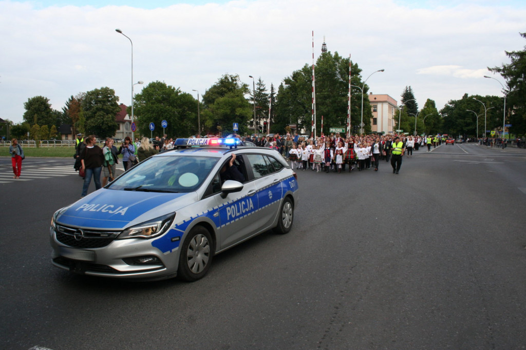 Zamojskie święto folkloru oficjalnie rozpoczęte [FOTORELACJA]
