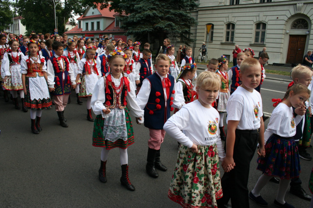 Zamojskie święto folkloru oficjalnie rozpoczęte [FOTORELACJA]