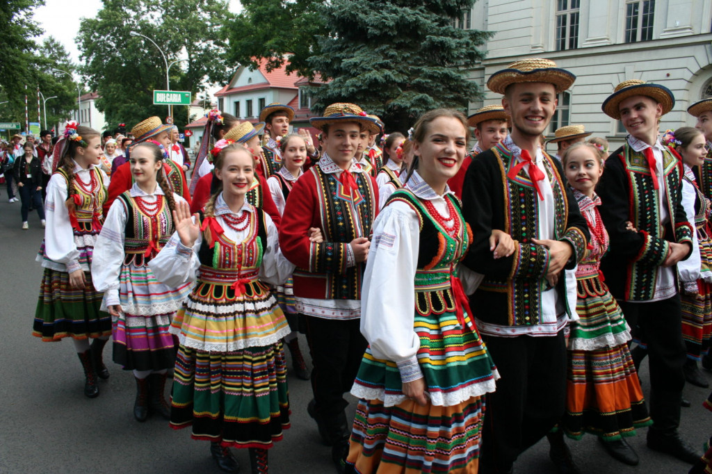 Zamojskie święto folkloru oficjalnie rozpoczęte [FOTORELACJA]