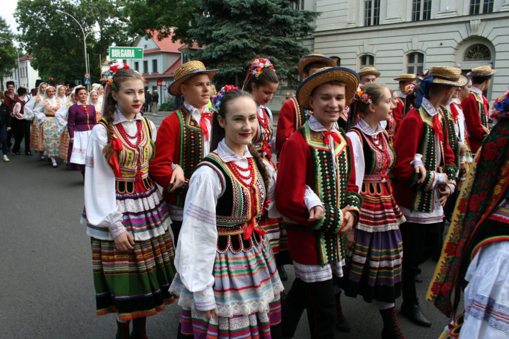 Zamojskie święto folkloru oficjalnie rozpoczęte [FOTORELACJA]