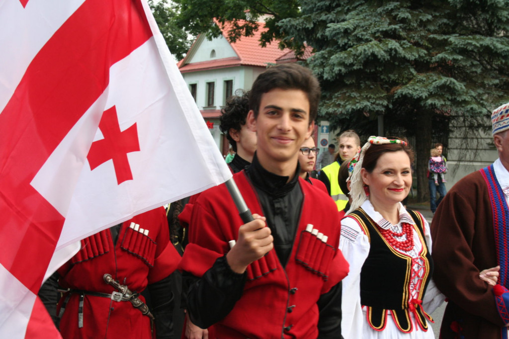 Zamojskie święto folkloru oficjalnie rozpoczęte [FOTORELACJA]