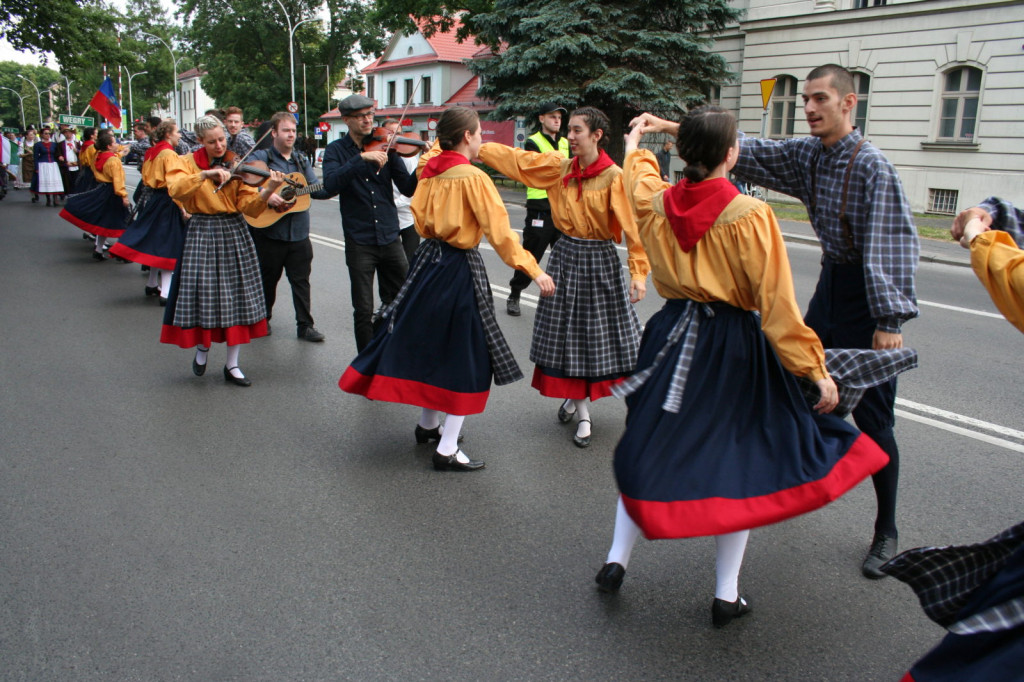 Zamojskie święto folkloru oficjalnie rozpoczęte [FOTORELACJA]
