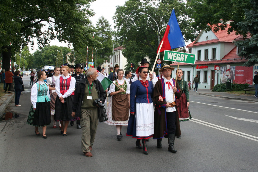 Zamojskie święto folkloru oficjalnie rozpoczęte [FOTORELACJA]