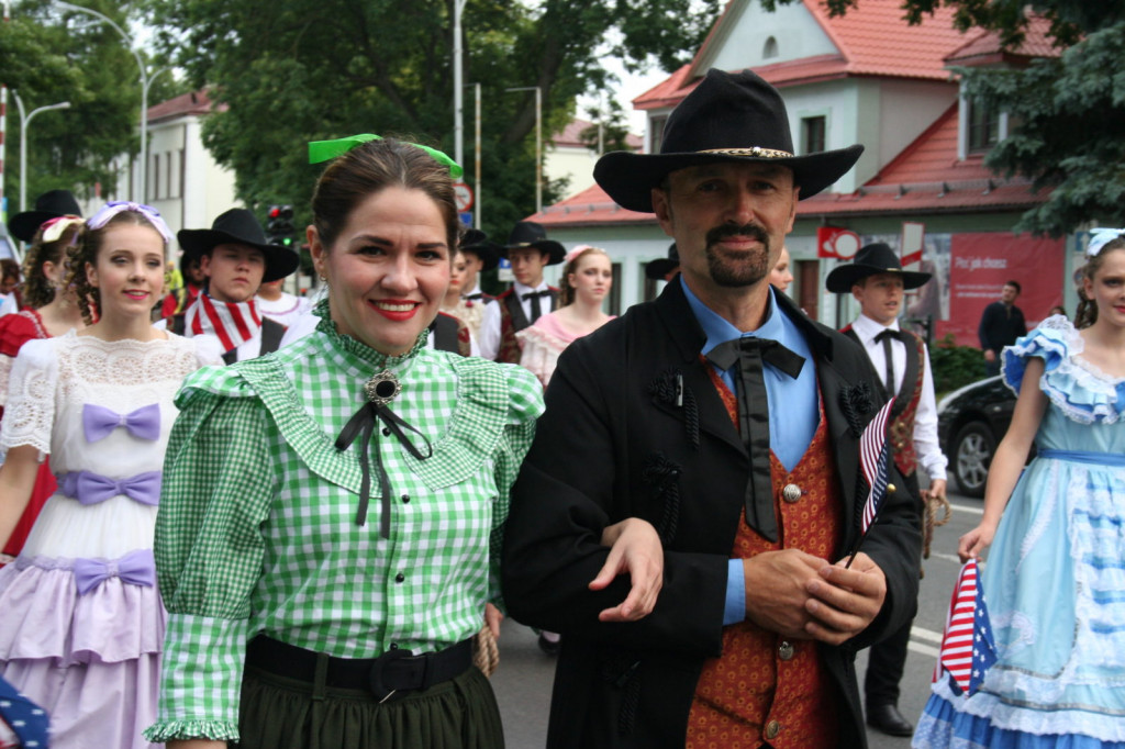 Zamojskie święto folkloru oficjalnie rozpoczęte [FOTORELACJA]